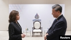སྲིད་འཛིན་གཞོན་པ་ཀ་མ་ལ་ཧེ་རི་སི་དང་རྒྱ་ནག་གི་སྲིད་འཛིན་ཞིས་ཅིན་ཕིང་༢༠༢༢
