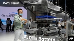 中國汽車零售銷售一月下降12%，為一年來最大跌幅。