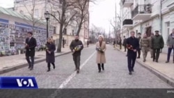 Dy vjet pas agresionit rus, Perëndimi premton se do të qëndrojë me Ukrainën
