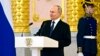 Presiden Rusia Vladimir Putin berbicara di Moskow (5/4). 