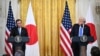 美國總統特朗普與來訪的日本首相石破茂2025年2月7日在白宮舉行聯合新聞發布會。