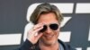 L'acteur américain Brad Pitt pose pour une photo lors d'une avant-première du film Bullet Train à Paris le 18 juillet 2022.