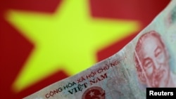 Trong bài diễn văn khai mạc Hội nghị 10, ông Trọng đã không trực tiếp nhấn mạnh về vai trò chủ đạo của khối kinh tế nhà nước như cái cách mà ông ta đã nhấn mạnh trong rất nhiều lần trước đây.