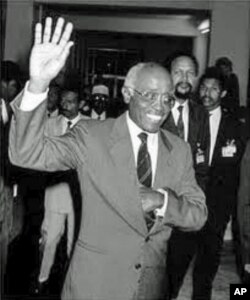 Morreu Aristides Pereira
