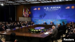 Rais wa Marekani Joe Biden akihutubia viongozi wa mataifa ya ASEAN