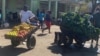 Bathwele Amagabha Avuzayo Abathengisa Impahla Emigwaqweni