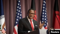 Rais wa Malawi Lazarus McCarthy Chakwera akizungumza katika hafla katika Wizara ya Mambo ya Nje ya Marekani mjini Washington
