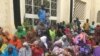Les travailleurs font un sit-in à Niamey, au Niger, le 23 janvier 2017. (VOA/Abdoul-Razak Idrissa)